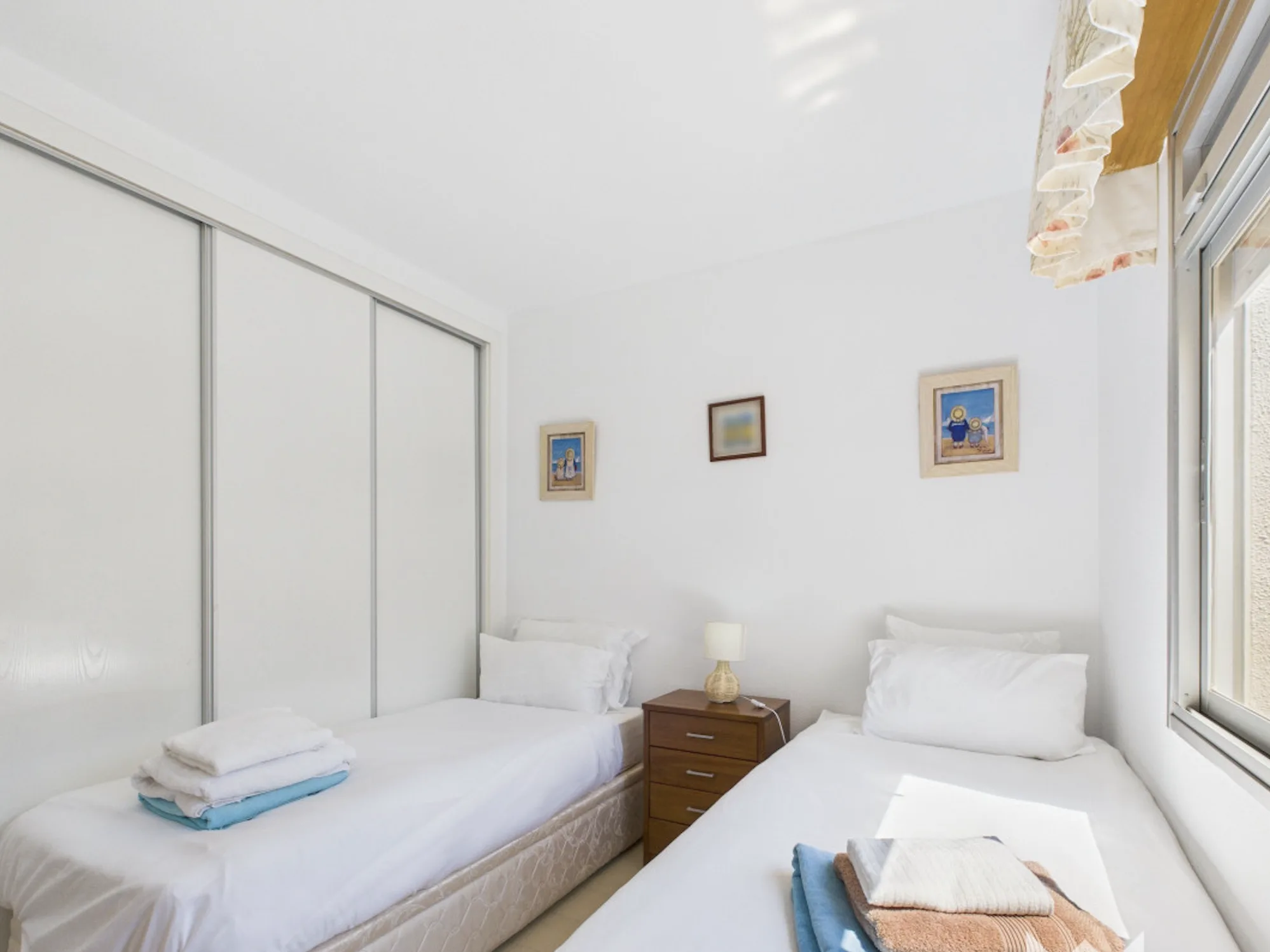 BL1808 Bedroom 2 a
