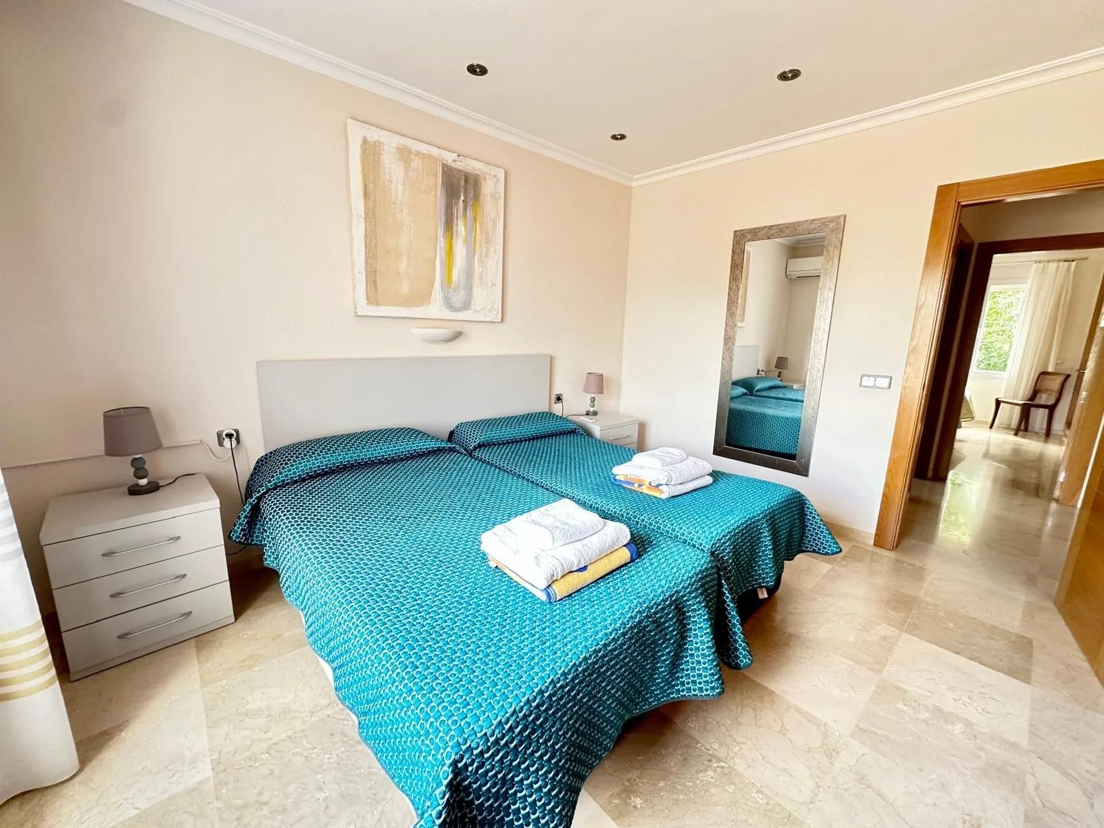 LB28 Bedroom 2 a