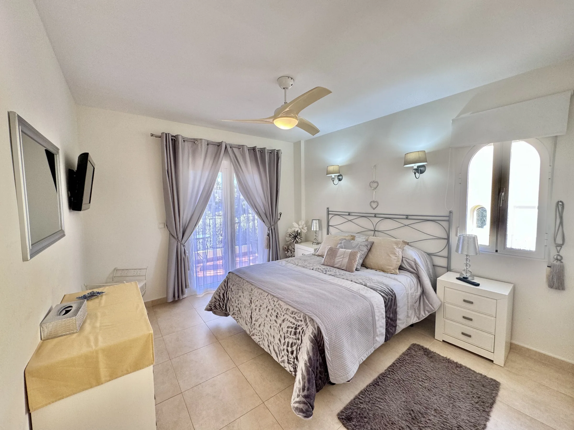 LO5 P Bedroom 2